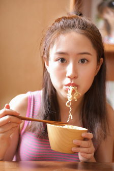 女朋友的味道HD中字播放地址